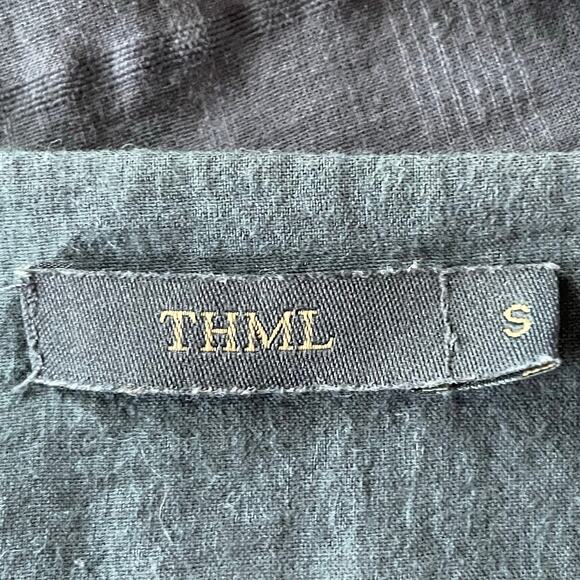 THML Charcoal White Embroidered Boho Top SMALL Peplum Flutter Sleeve Casual - Picture 6 of 8